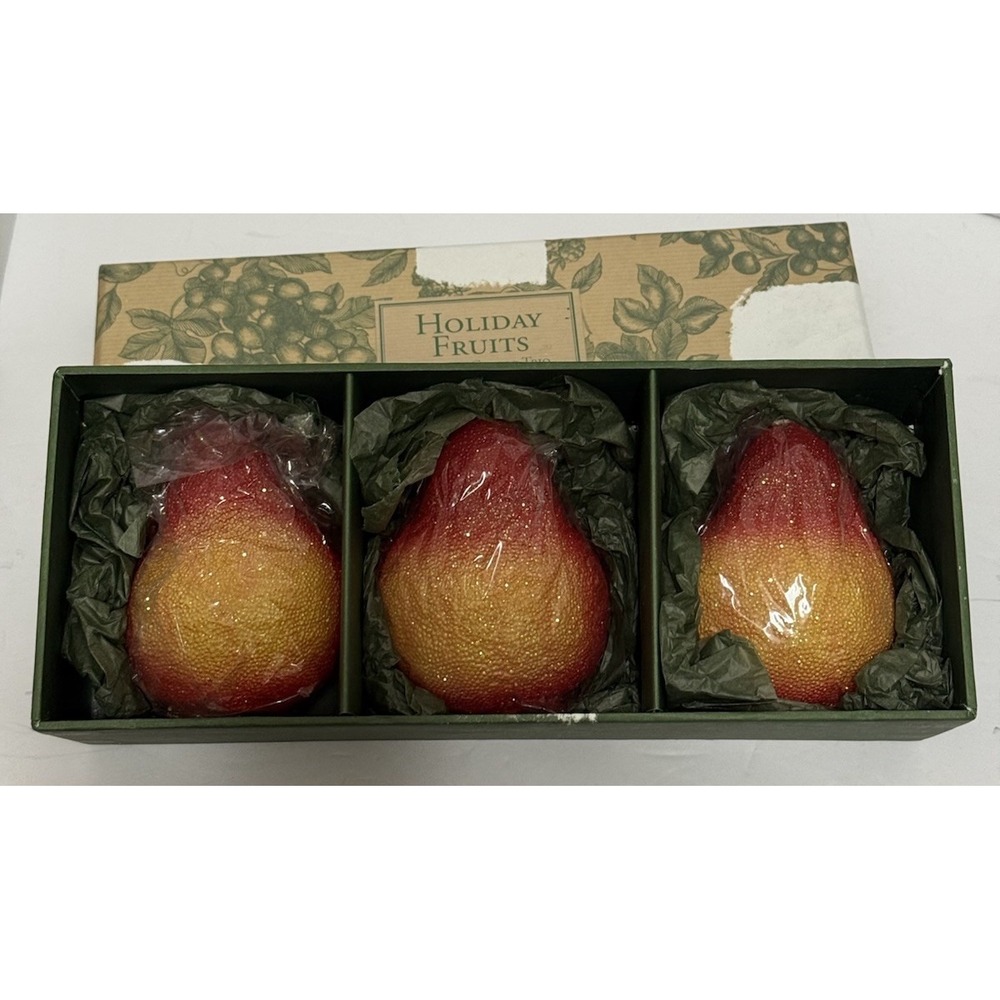White Barn‎ Holiday  CANDLES Sugared PEAR • Glitter • Unscented • Wrapped • Rare